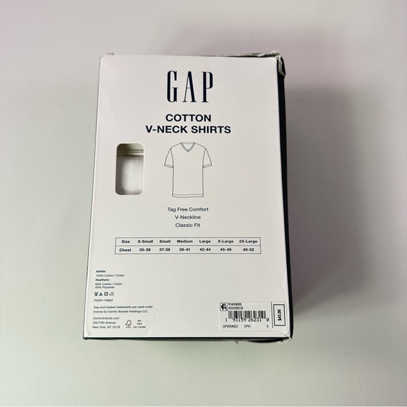 **3 Pack Men’s Sz Small GAP Cotton V-Neck Shirts Pack White 100% Cotton - Picture 2 of 3